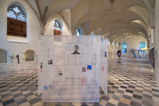 Orbiting of the novel, 2017, silkscreen print on fabric, 208,5 x 216 x 216 cm, exhibition view, Vleeshal Markt, Middelburg. Photo: Leo van Kampen